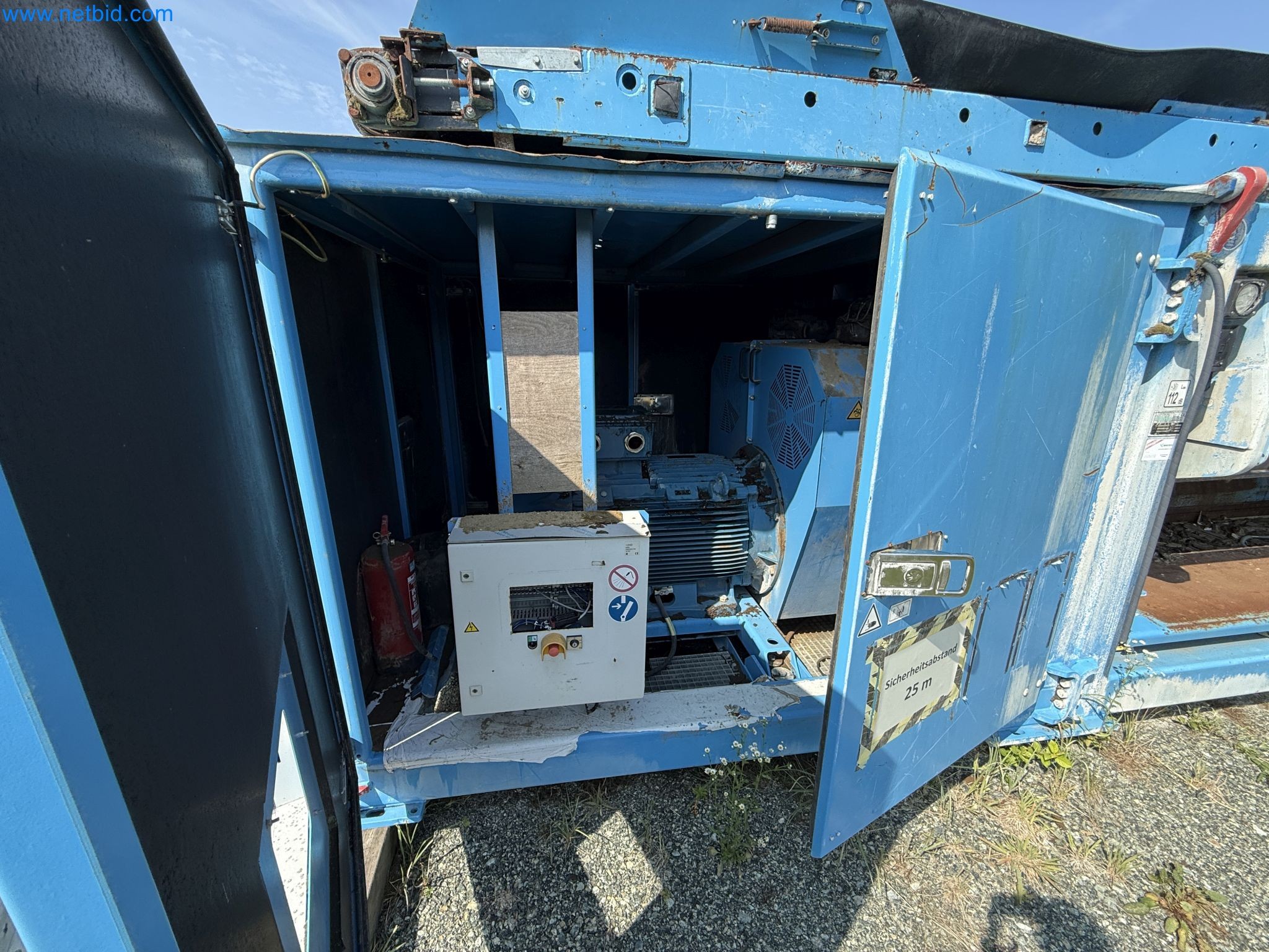Wood and green waste shredder KOMPTECH Crambo 6200 E direct-38