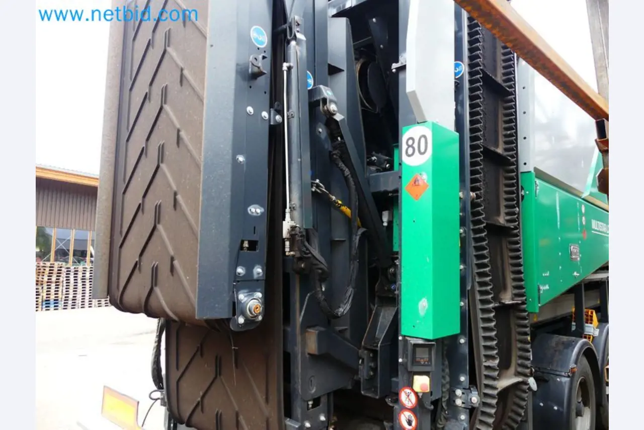 Fahrzeuge und Maschinen für die Bereiche Umwelttechnik, Recyclingwirtschaft, Holz, u.a.-11