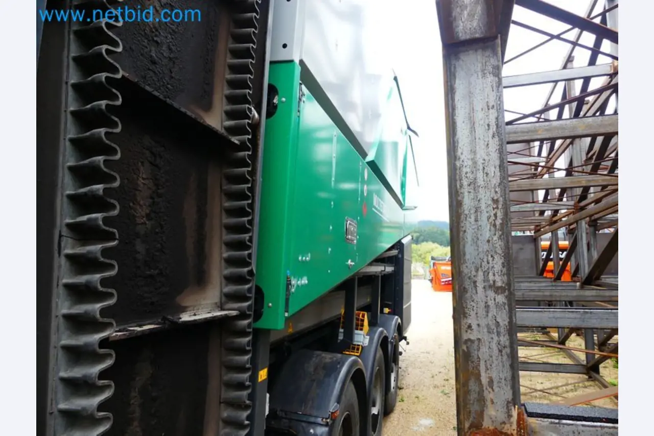 Fahrzeuge und Maschinen für die Bereiche Umwelttechnik, Recyclingwirtschaft, Holz, u.a.-16