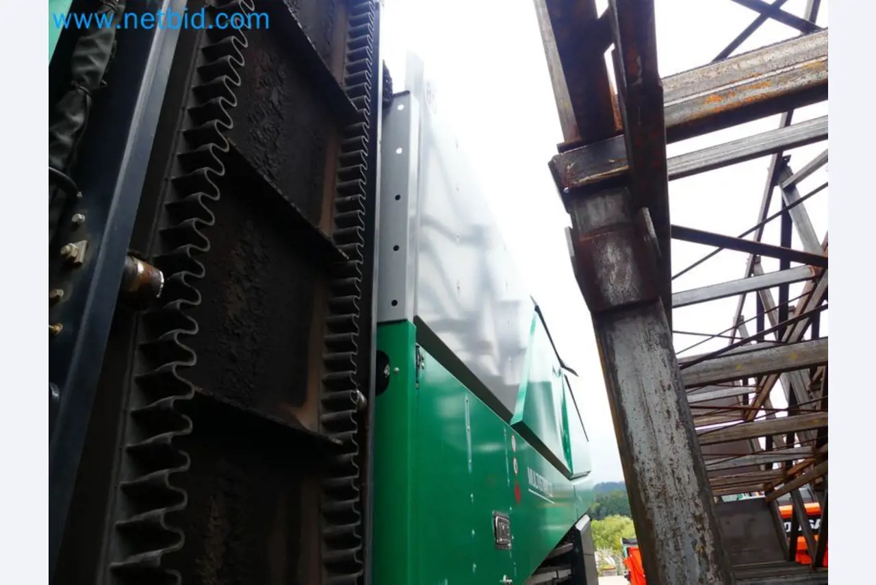 Fahrzeuge und Maschinen für die Bereiche Umwelttechnik, Recyclingwirtschaft, Holz, u.a.-17