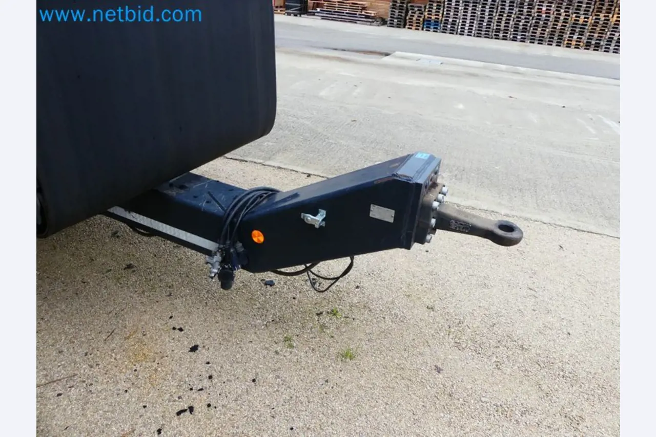 Fahrzeuge und Maschinen für die Bereiche Umwelttechnik, Recyclingwirtschaft, Holz, u.a.-28