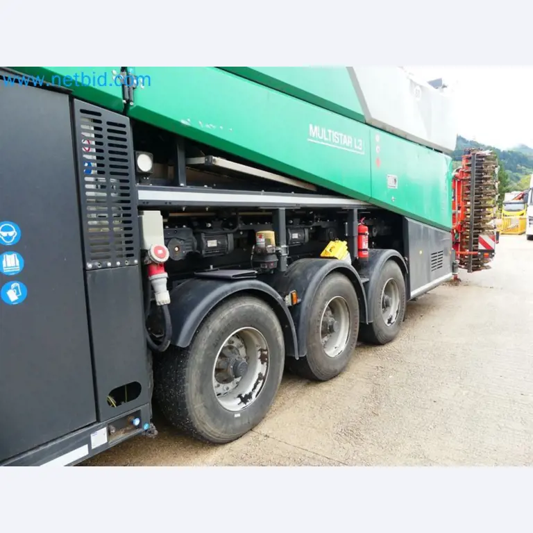 Fahrzeuge und Maschinen für die Bereiche Umwelttechnik, Recyclingwirtschaft, Holz, u.a.-33