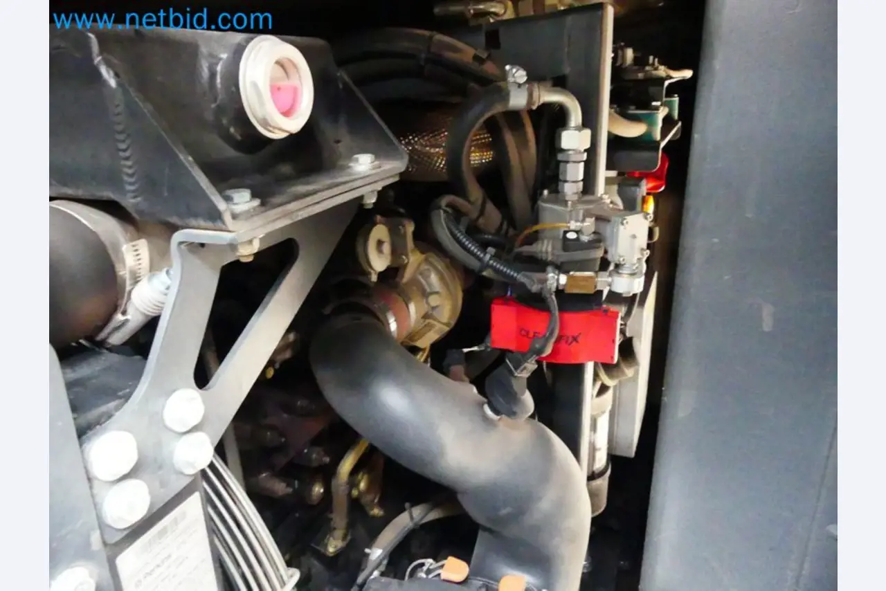 Fahrzeuge und Maschinen für die Bereiche Umwelttechnik, Recyclingwirtschaft, Holz, u.a.-37