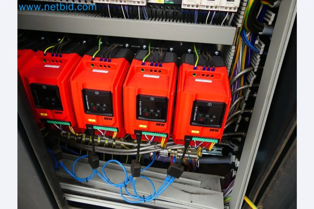 Fahrzeuge und Maschinen für die Bereiche Umwelttechnik, Recyclingwirtschaft, Holz, u.a.-48