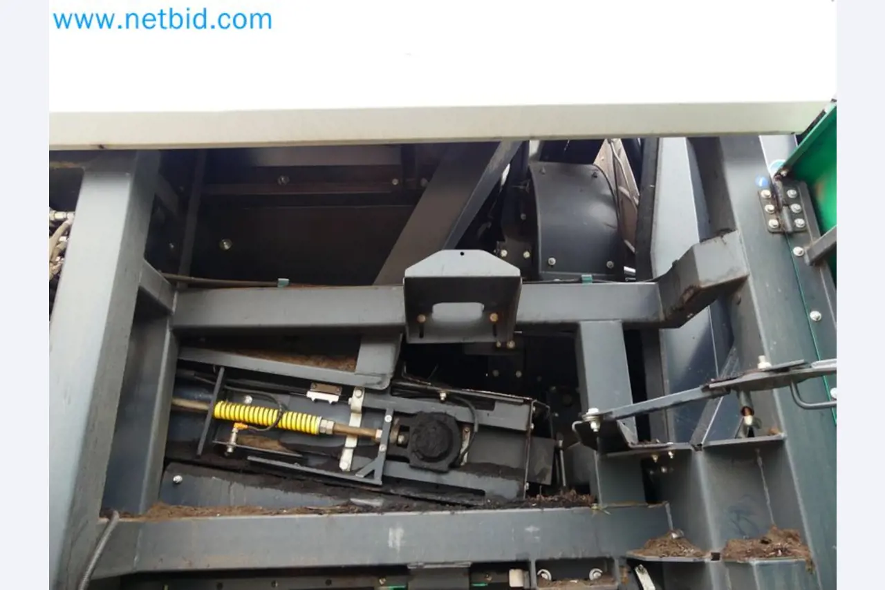 Fahrzeuge und Maschinen für die Bereiche Umwelttechnik, Recyclingwirtschaft, Holz, u.a.-60