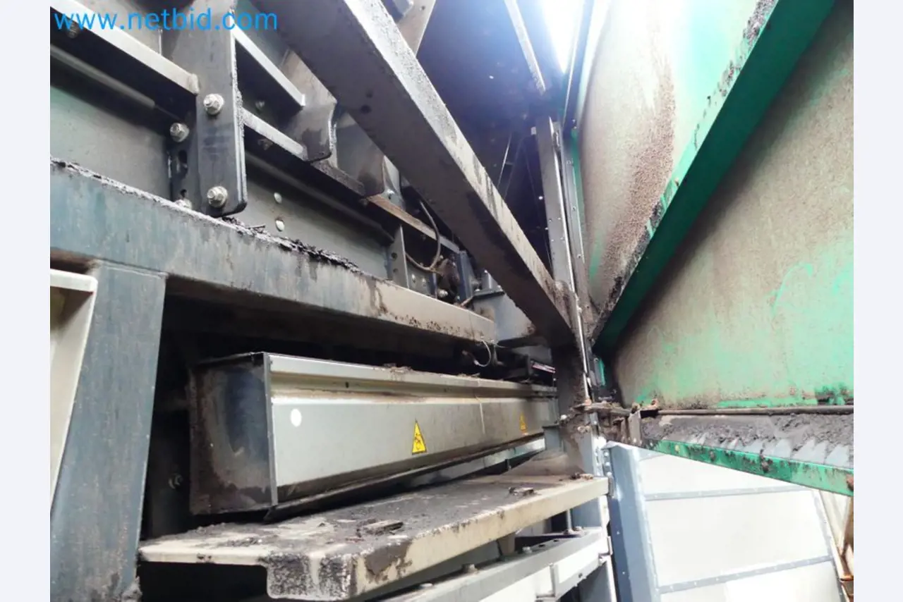 Fahrzeuge und Maschinen für die Bereiche Umwelttechnik, Recyclingwirtschaft, Holz, u.a.-69