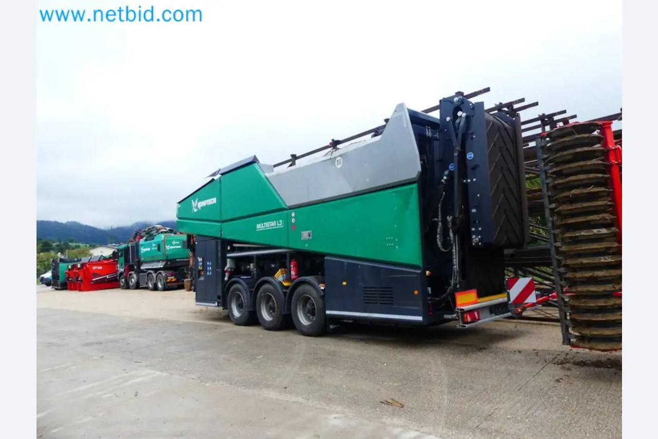 Fahrzeuge und Maschinen für die Bereiche Umwelttechnik, Recyclingwirtschaft, Holz, u.a.-6