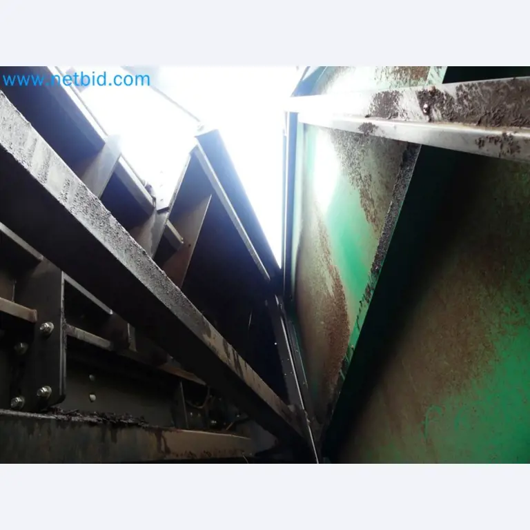 Fahrzeuge und Maschinen für die Bereiche Umwelttechnik, Recyclingwirtschaft, Holz, u.a.-70