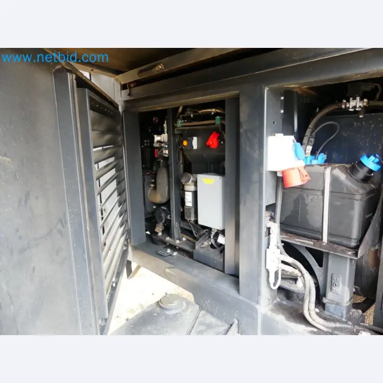 Fahrzeuge und Maschinen für die Bereiche Umwelttechnik, Recyclingwirtschaft, Holz, u.a.-82