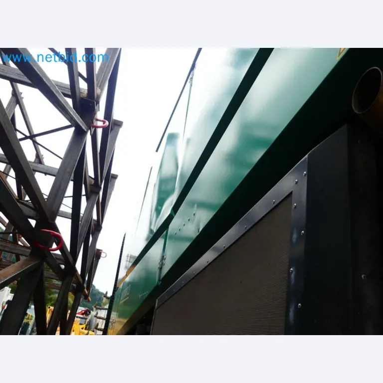 Fahrzeuge und Maschinen für die Bereiche Umwelttechnik, Recyclingwirtschaft, Holz, u.a.-85