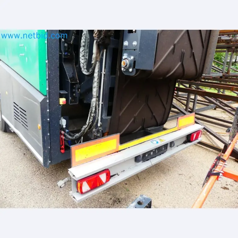 Fahrzeuge und Maschinen für die Bereiche Umwelttechnik, Recyclingwirtschaft, Holz, u.a.-8