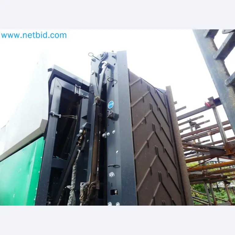 Fahrzeuge und Maschinen für die Bereiche Umwelttechnik, Recyclingwirtschaft, Holz, u.a.-9