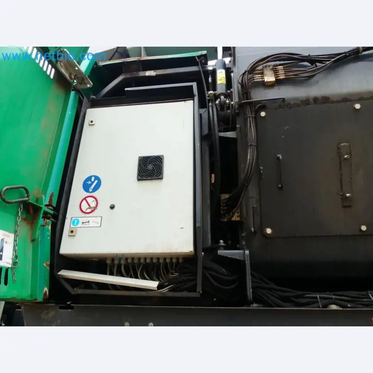 Fahrzeuge und Maschinen für die Bereiche Umwelttechnik, Recyclingwirtschaft, Holz, u.a.-50