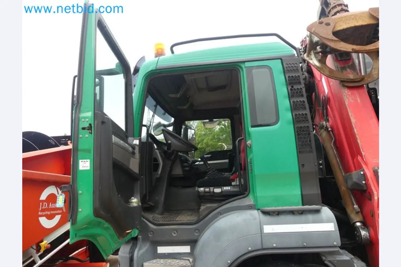 Fahrzeuge und Maschinen für die Bereiche Umwelttechnik, Recyclingwirtschaft, Holz, u.a.-81