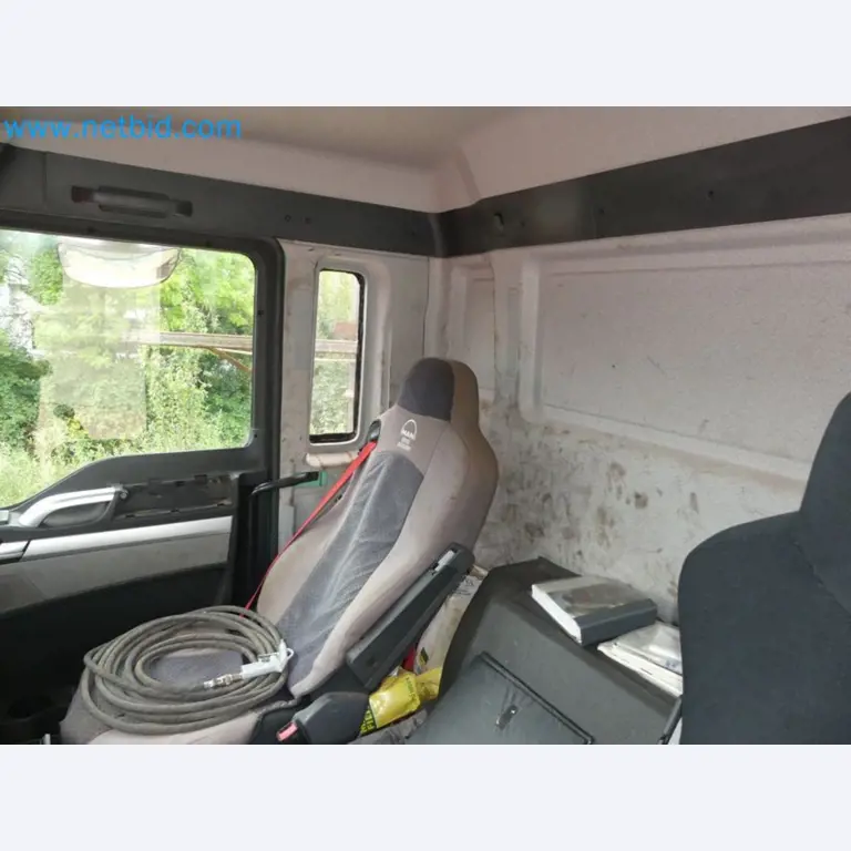 Fahrzeuge und Maschinen für die Bereiche Umwelttechnik, Recyclingwirtschaft, Holz, u.a.-85