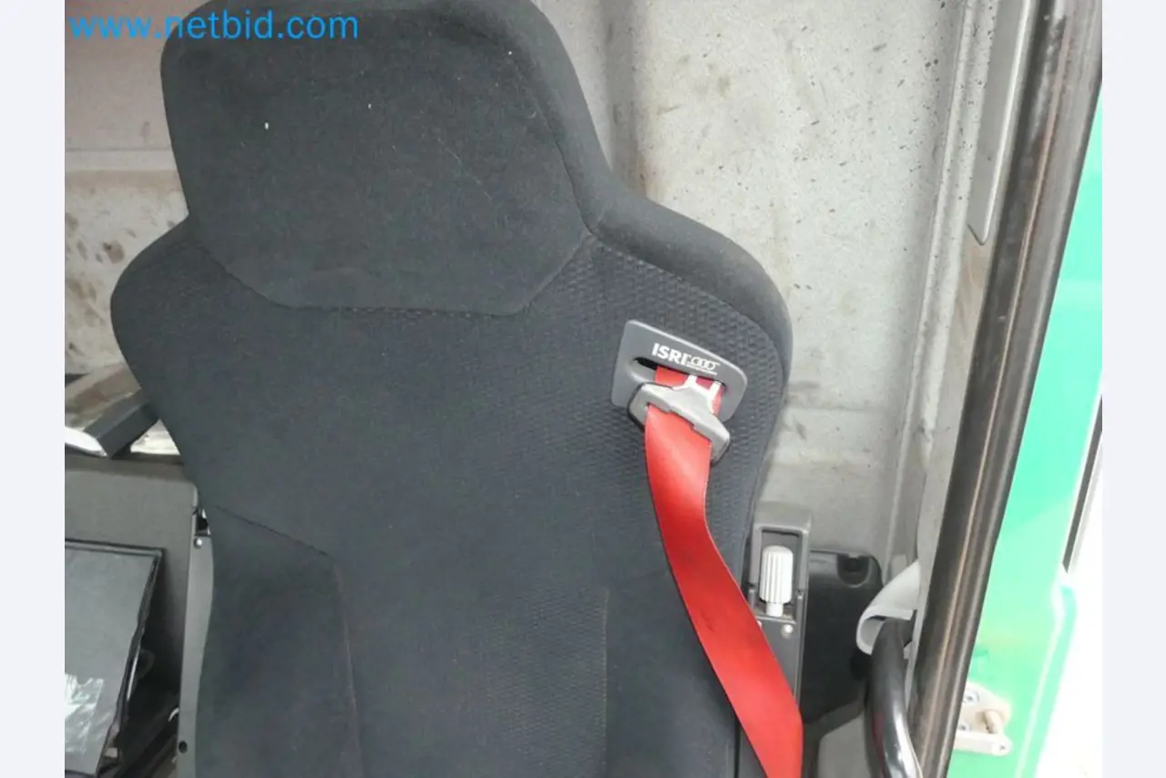 Fahrzeuge und Maschinen für die Bereiche Umwelttechnik, Recyclingwirtschaft, Holz, u.a.-87