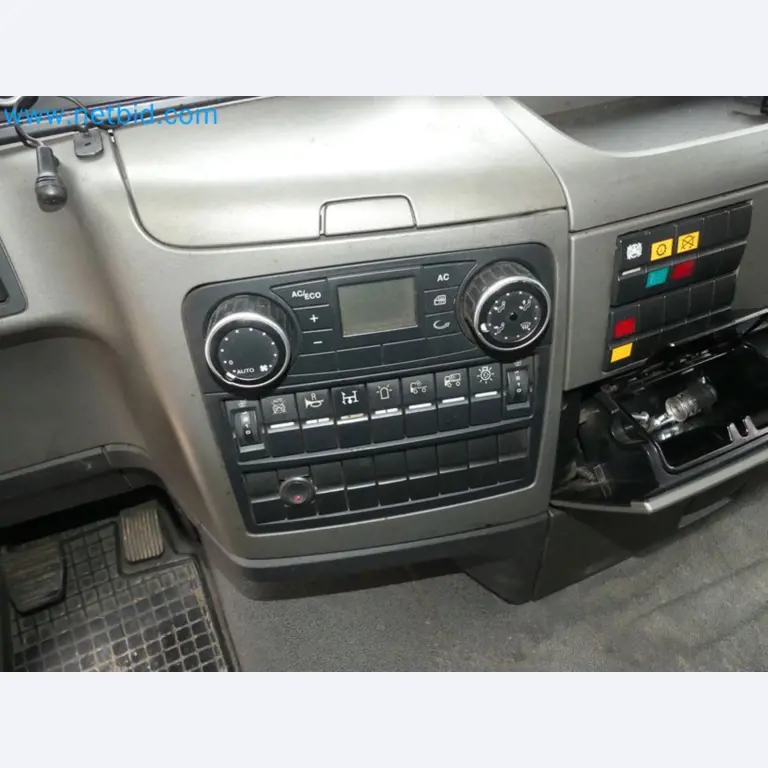 Fahrzeuge und Maschinen für die Bereiche Umwelttechnik, Recyclingwirtschaft, Holz, u.a.-91