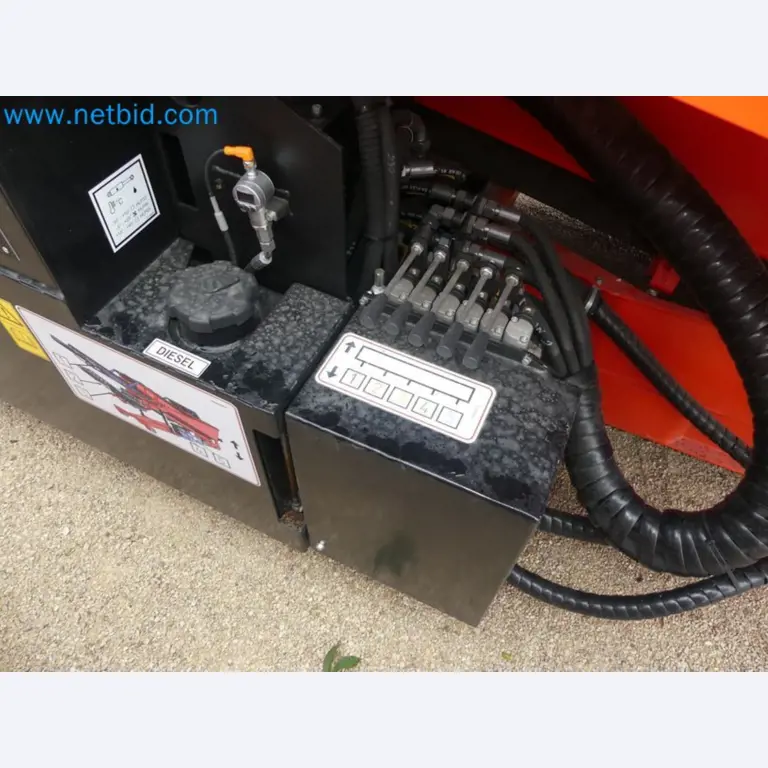 Fahrzeuge und Maschinen für die Bereiche Umwelttechnik, Recyclingwirtschaft, Holz, u.a.-15