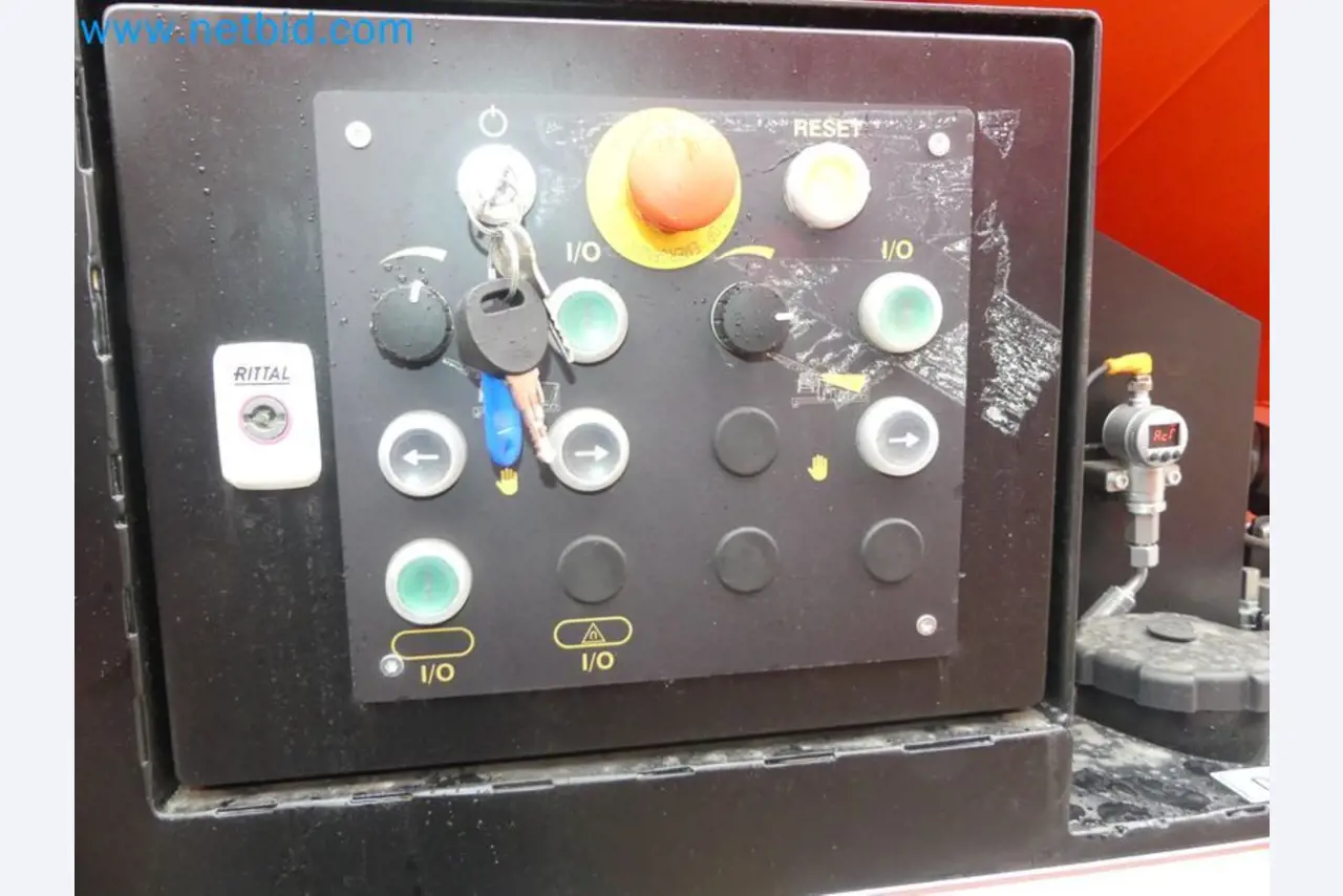 Fahrzeuge und Maschinen für die Bereiche Umwelttechnik, Recyclingwirtschaft, Holz, u.a.-16