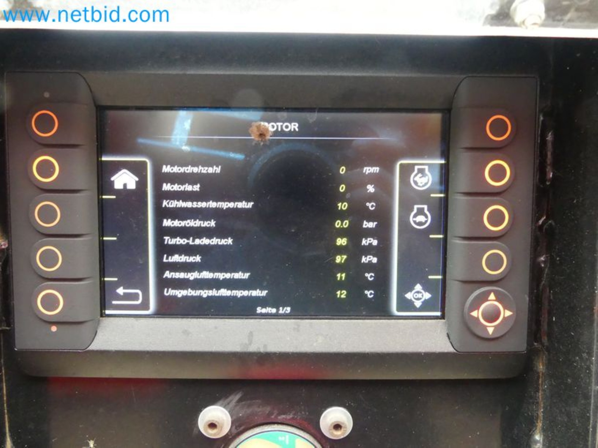 Chargeur télescopique compact MERLO TF35.7-115 et système de compostage/séparation Compostdetective CD 3012-19