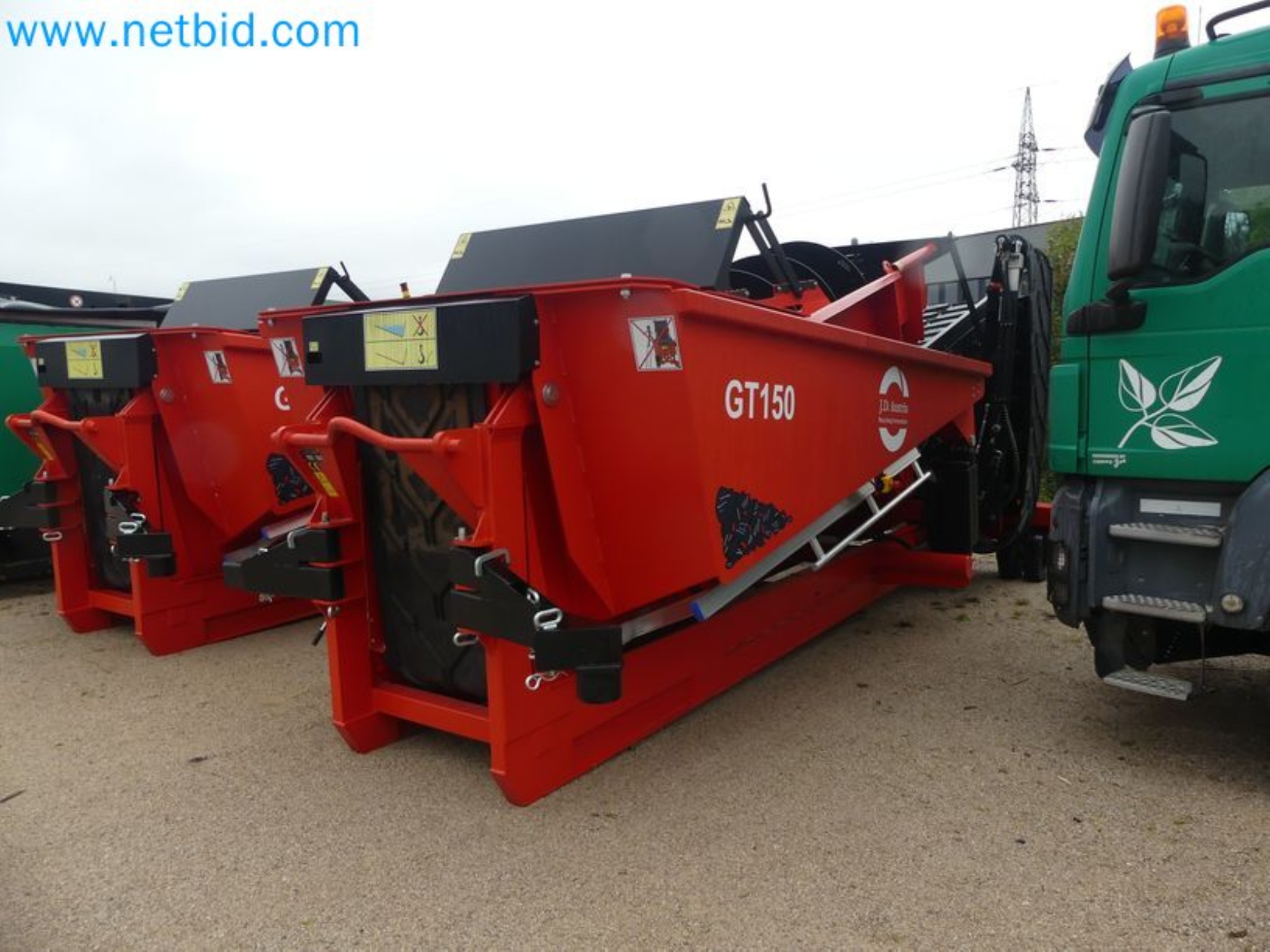 Chargeur télescopique compact MERLO TF35.7-115 et système de compostage/séparation Compostdetective CD 3012-1