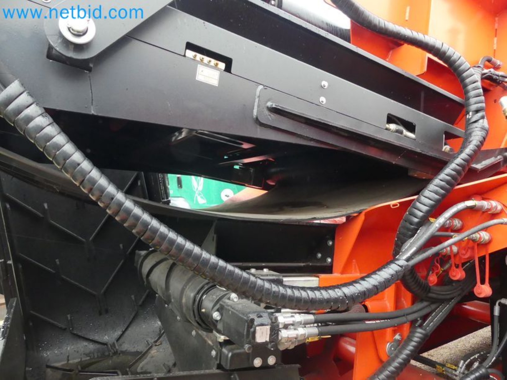 Chargeur télescopique compact MERLO TF35.7-115 et système de compostage/séparation Compostdetective CD 3012-24