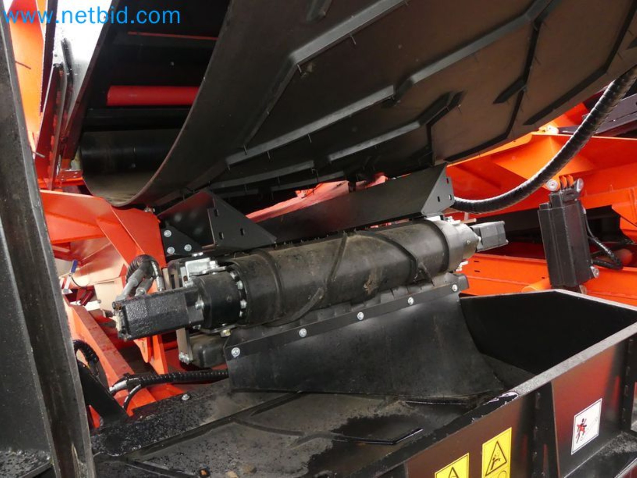 Chargeur télescopique compact MERLO TF35.7-115 et système de compostage/séparation Compostdetective CD 3012-29