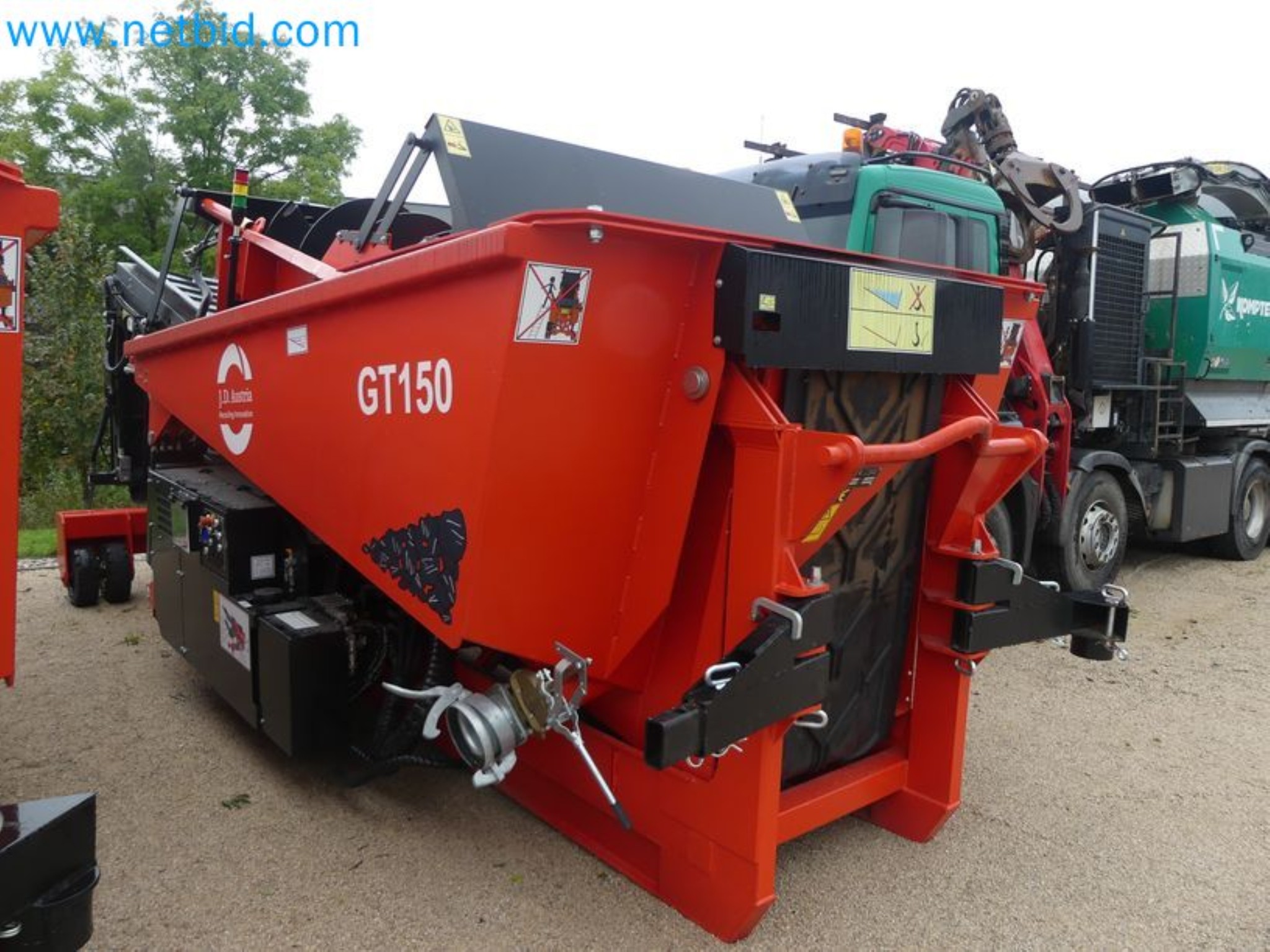 Chargeur télescopique compact MERLO TF35.7-115 et système de compostage/séparation Compostdetective CD 3012-39