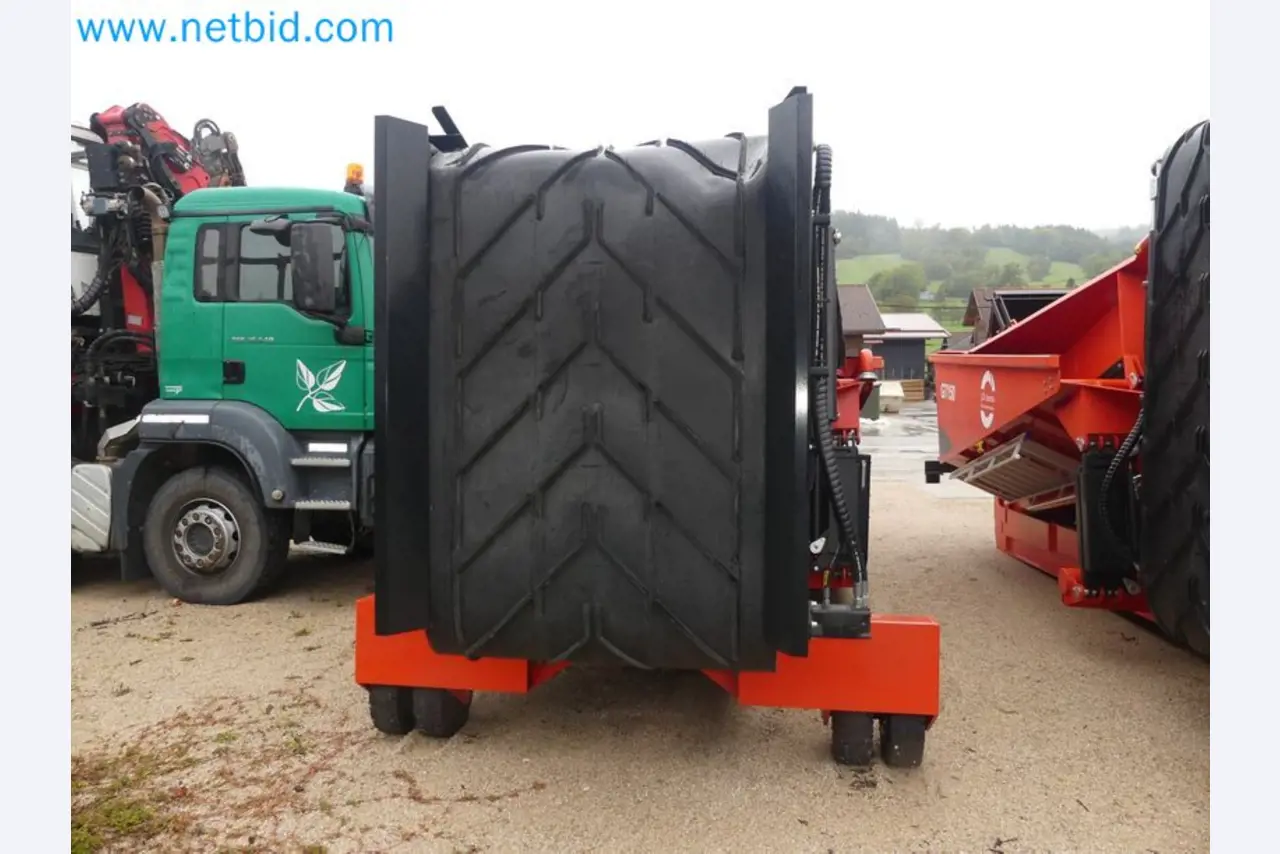 Fahrzeuge und Maschinen für die Bereiche Umwelttechnik, Recyclingwirtschaft, Holz, u.a.-3