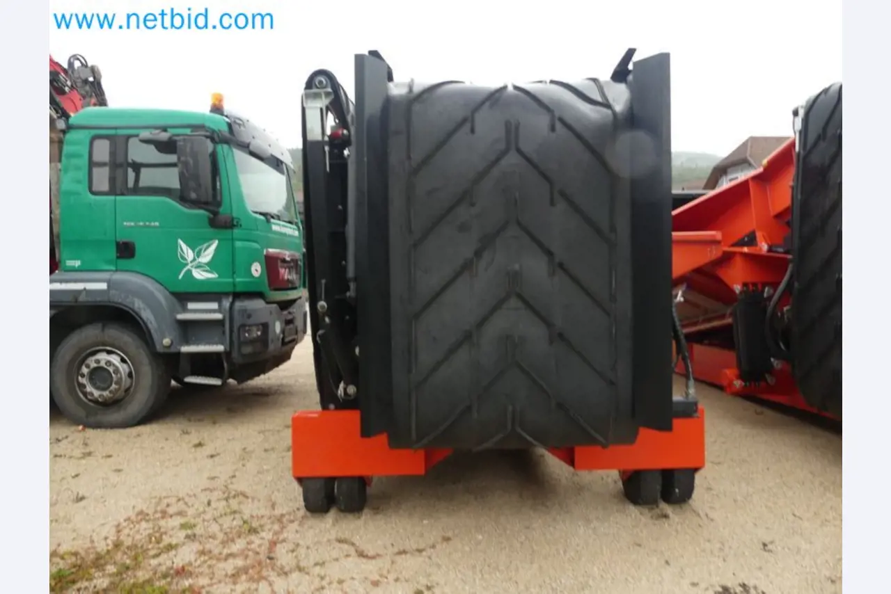 Fahrzeuge und Maschinen für die Bereiche Umwelttechnik, Recyclingwirtschaft, Holz, u.a.-4