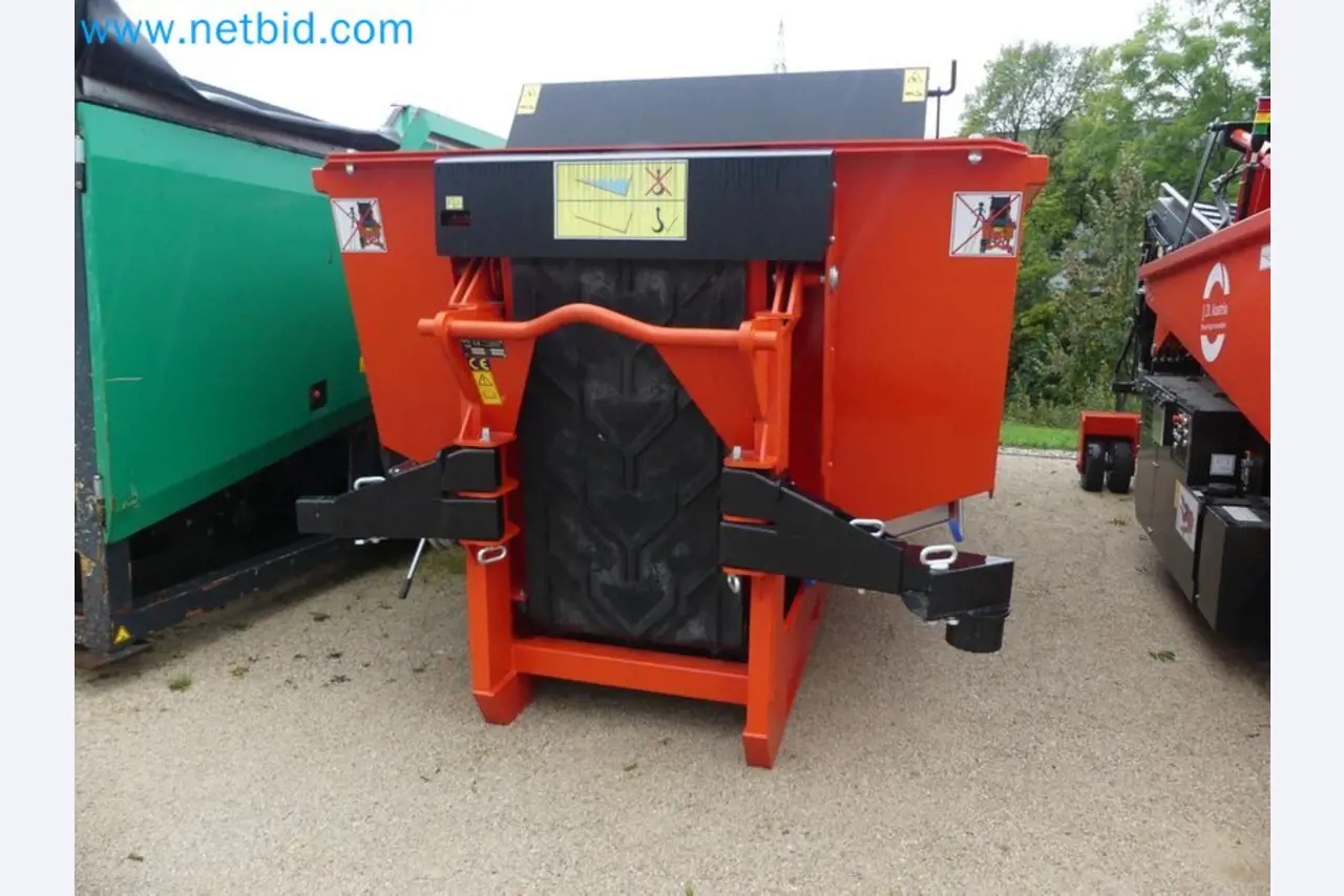 Fahrzeuge und Maschinen für die Bereiche Umwelttechnik, Recyclingwirtschaft, Holz, u.a.-10