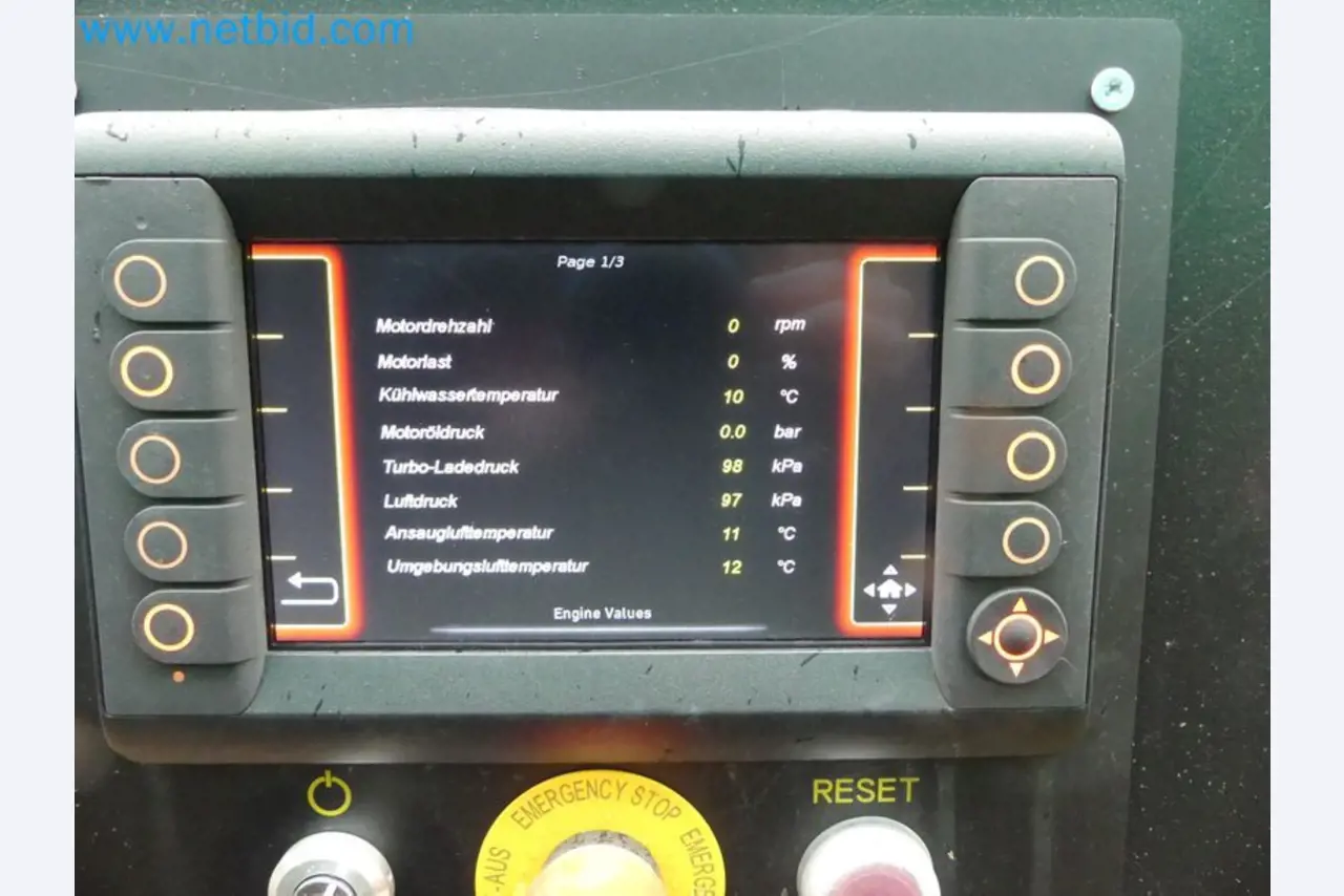 Fahrzeuge und Maschinen für die Bereiche Umwelttechnik, Recyclingwirtschaft, Holz, u.a.-19