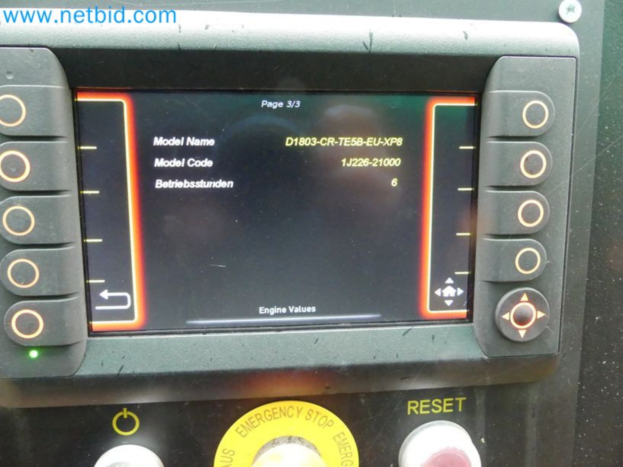 Manipulador telescópico compacto MERLO TF35.7-115 e sistema de compostagem/separação Compostdetective CD 3012-22