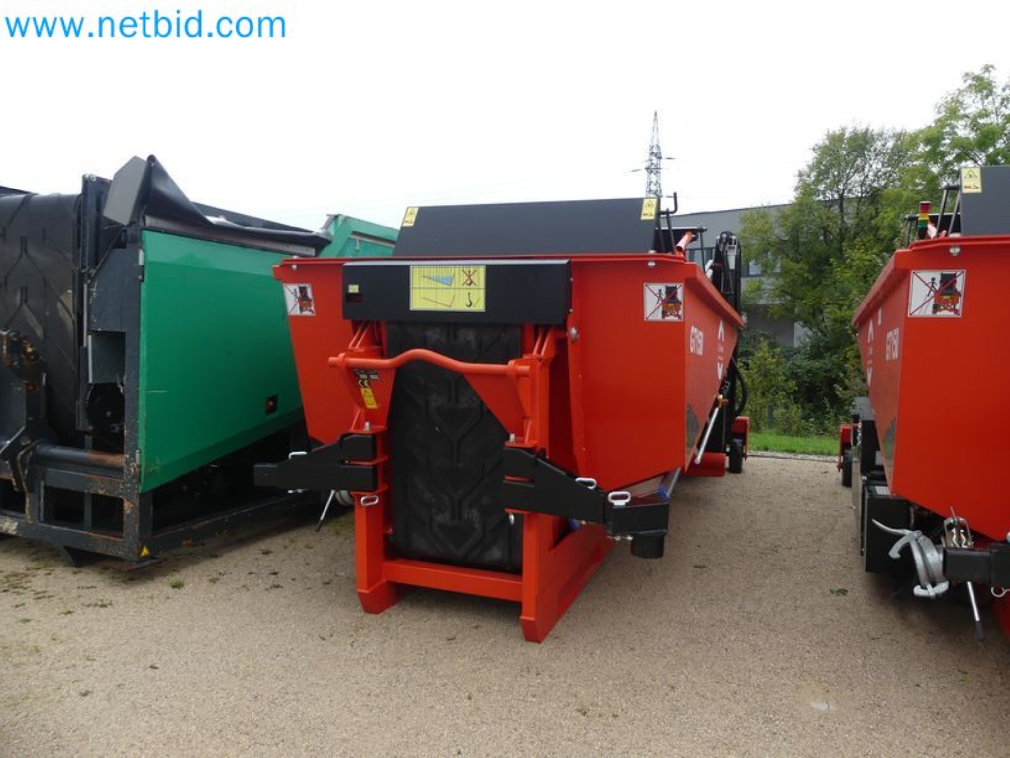 Manipulador telescópico compacto MERLO TF35.7-115 e sistema de compostagem/separação Compostdetective CD 3012-23