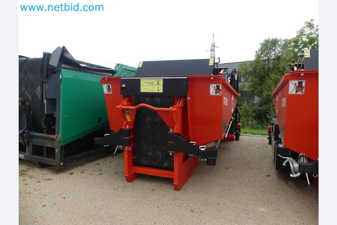 Fahrzeuge und Maschinen für die Bereiche Umwelttechnik, Recyclingwirtschaft, Holz, u.a.-23