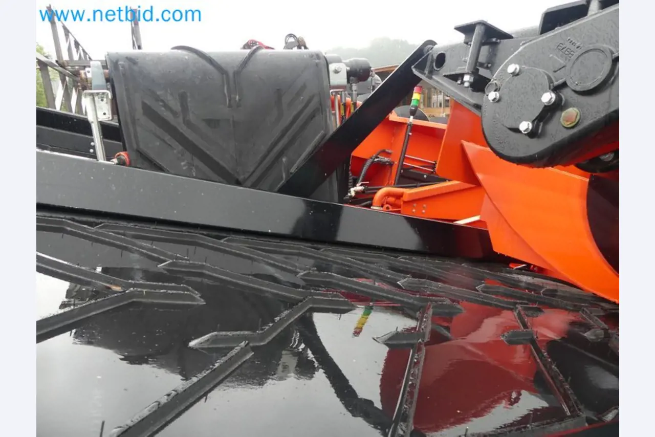 Fahrzeuge und Maschinen für die Bereiche Umwelttechnik, Recyclingwirtschaft, Holz, u.a.-26