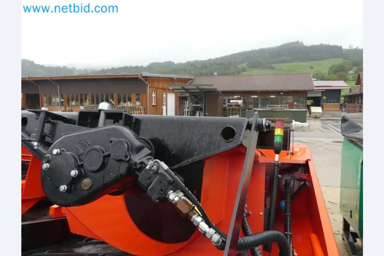 Fahrzeuge und Maschinen für die Bereiche Umwelttechnik, Recyclingwirtschaft, Holz, u.a.-27