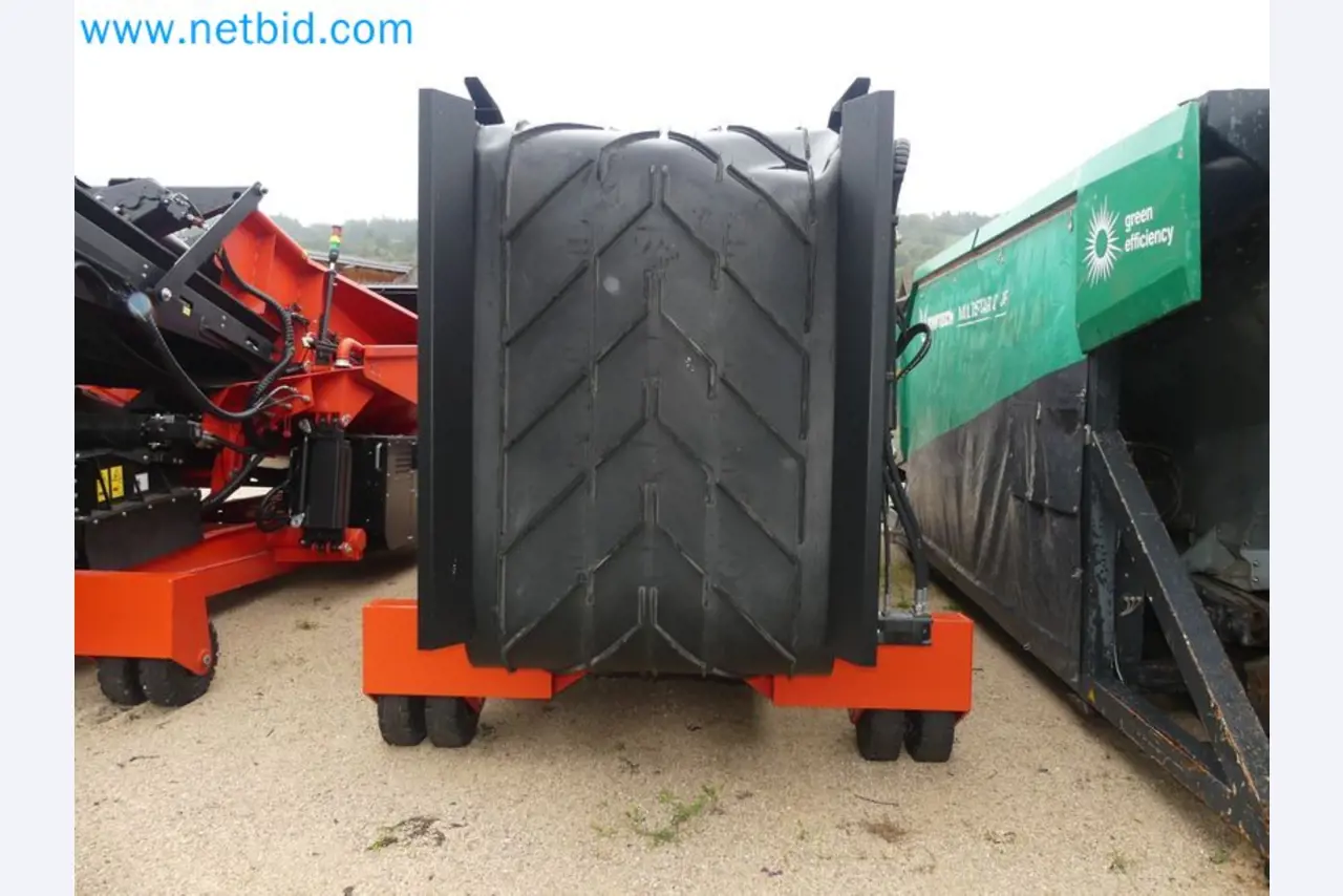 Fahrzeuge und Maschinen für die Bereiche Umwelttechnik, Recyclingwirtschaft, Holz, u.a.-2