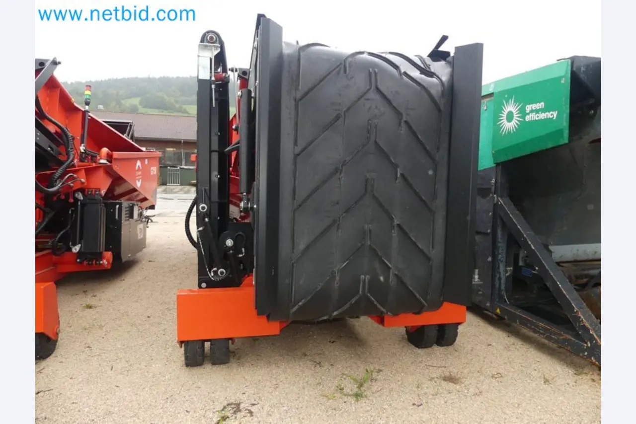 Fahrzeuge und Maschinen für die Bereiche Umwelttechnik, Recyclingwirtschaft, Holz, u.a.-3