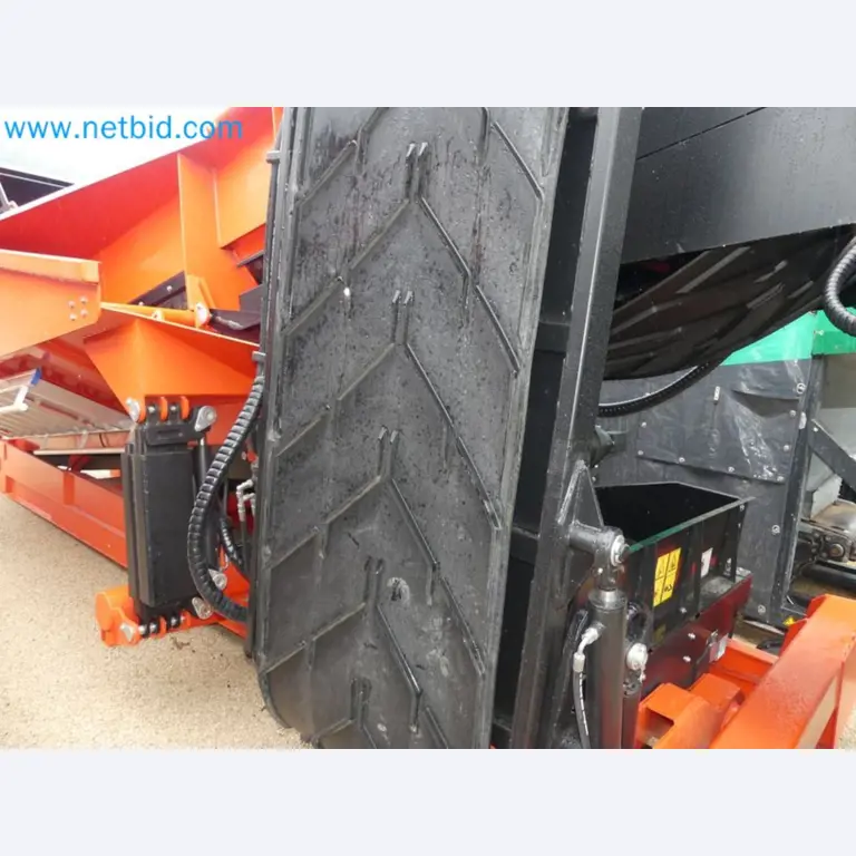 Fahrzeuge und Maschinen für die Bereiche Umwelttechnik, Recyclingwirtschaft, Holz, u.a.-7