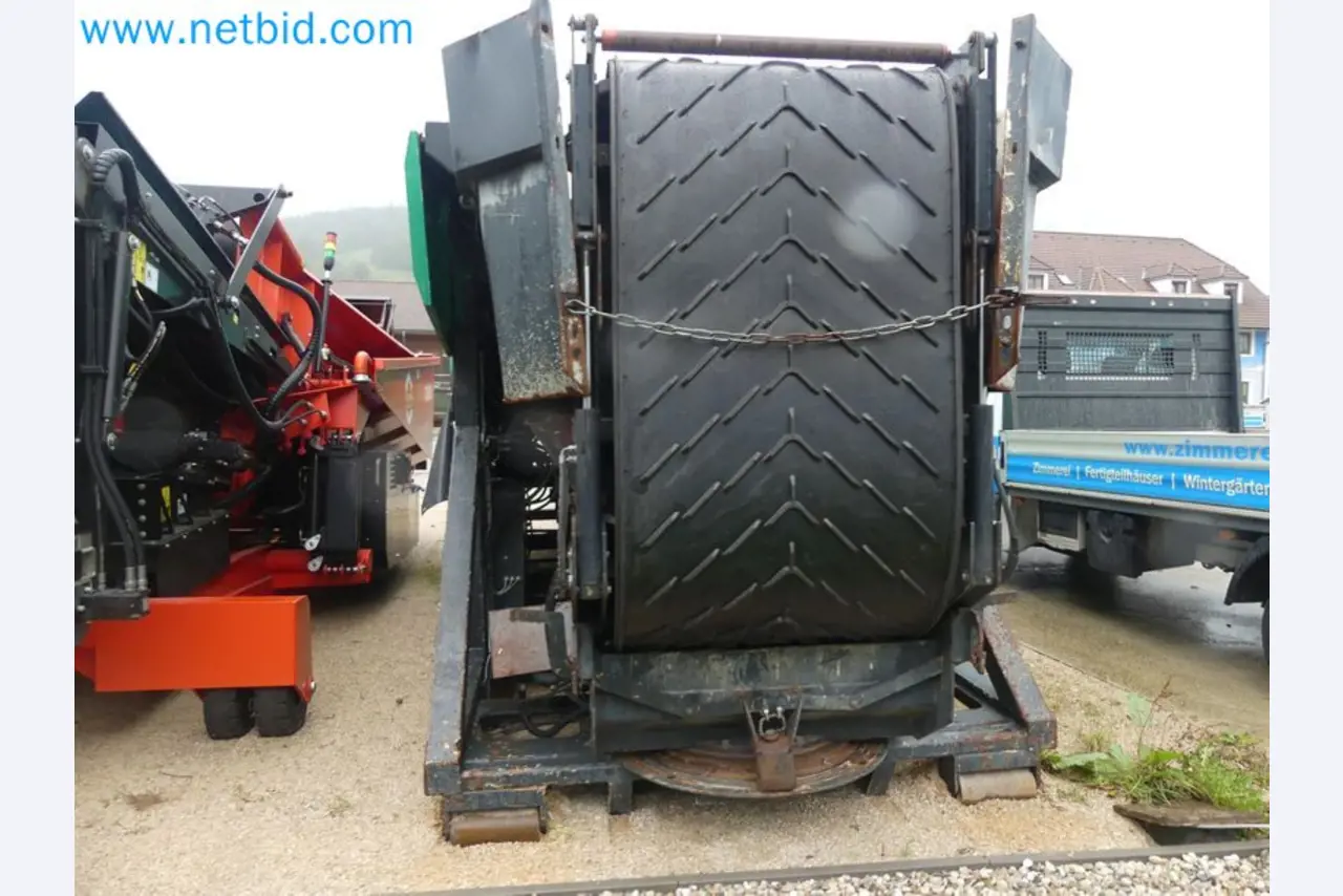 Fahrzeuge und Maschinen für die Bereiche Umwelttechnik, Recyclingwirtschaft, Holz, u.a.-13