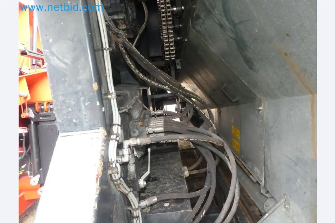 Fahrzeuge und Maschinen für die Bereiche Umwelttechnik, Recyclingwirtschaft, Holz, u.a.-25