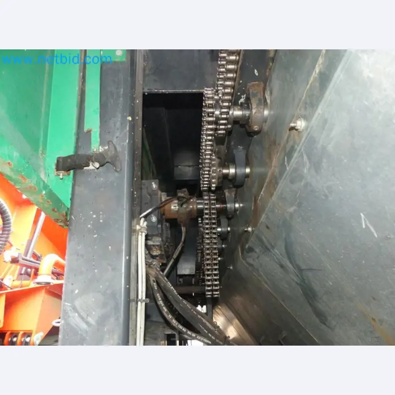 Fahrzeuge und Maschinen für die Bereiche Umwelttechnik, Recyclingwirtschaft, Holz, u.a.-26