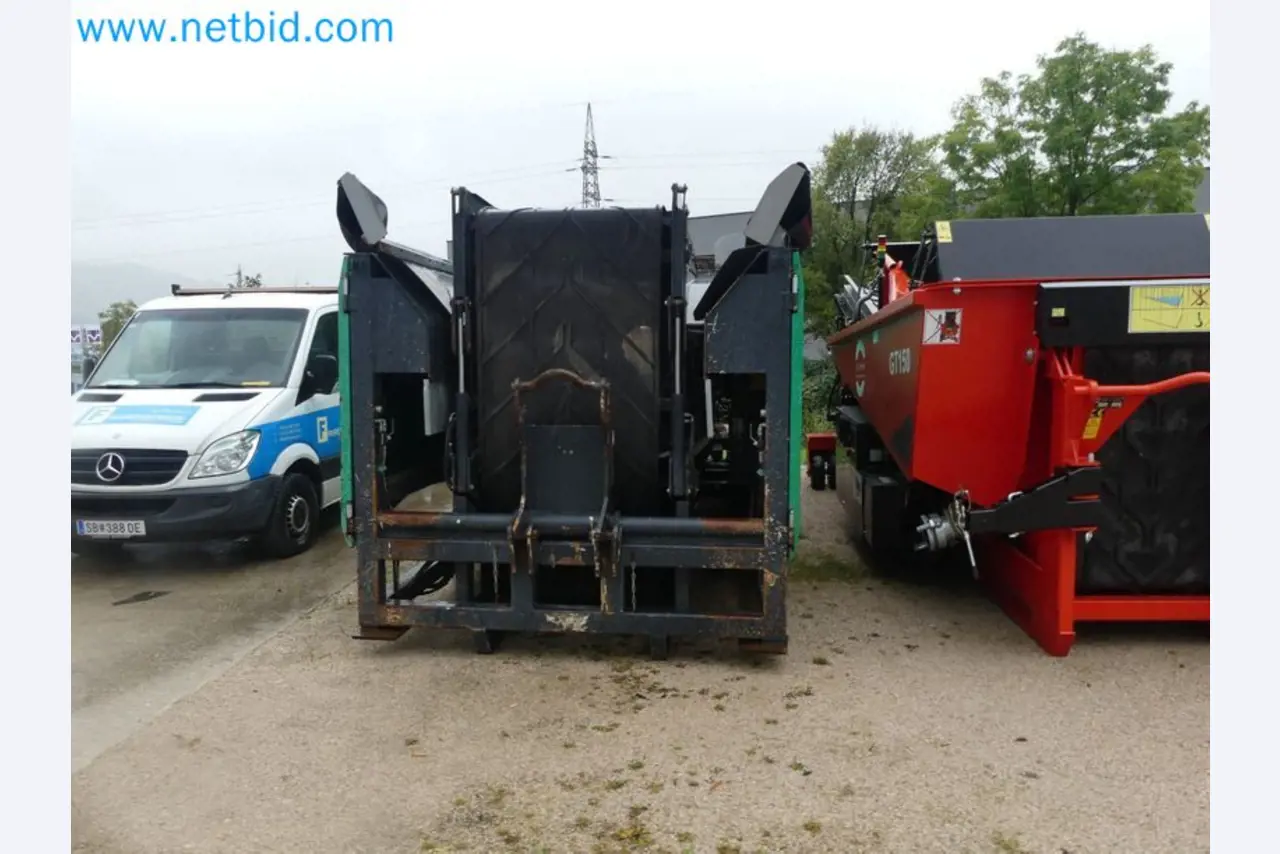 Fahrzeuge und Maschinen für die Bereiche Umwelttechnik, Recyclingwirtschaft, Holz, u.a.-40