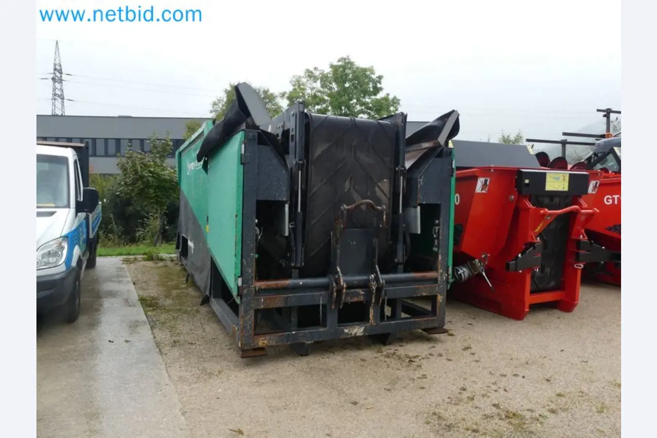 Fahrzeuge und Maschinen für die Bereiche Umwelttechnik, Recyclingwirtschaft, Holz, u.a.-44