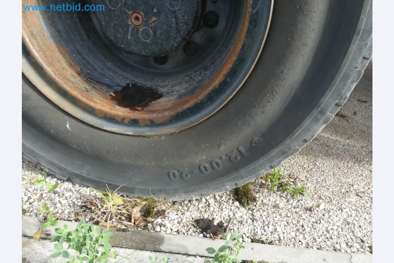 Fahrzeuge und Maschinen für die Bereiche Umwelttechnik, Recyclingwirtschaft, Holz, u.a.-10