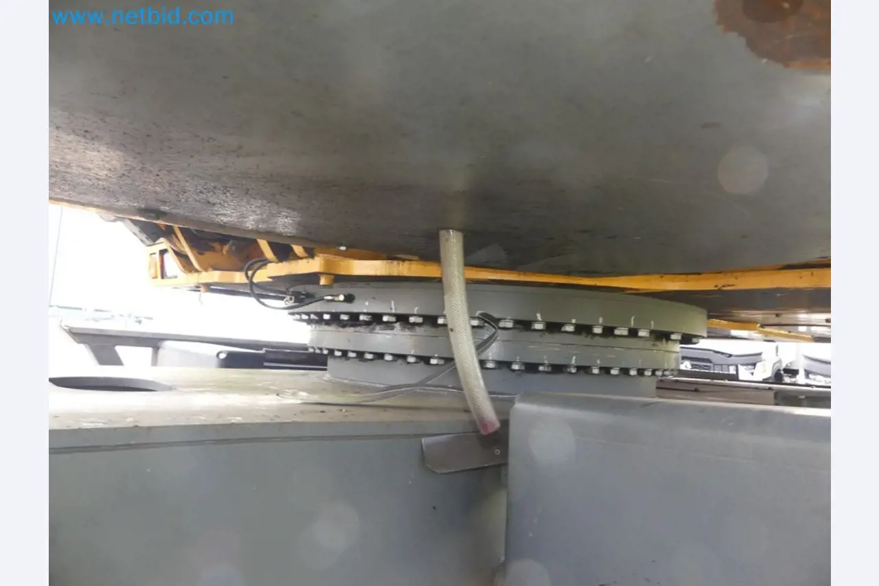 Fahrzeuge und Maschinen für die Bereiche Umwelttechnik, Recyclingwirtschaft, Holz, u.a.-14