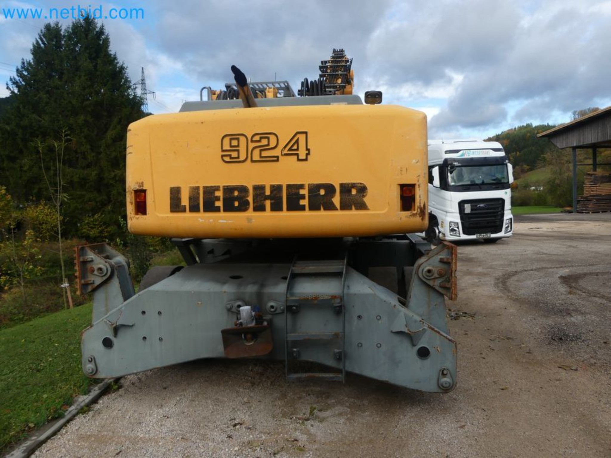 Kompakter Teleskoplader MERLO TF35.7-115 und Kompostier-/Trennanlagensystem Compostdetective CD 3012-20