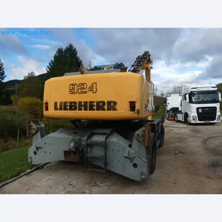 Fahrzeuge und Maschinen für die Bereiche Umwelttechnik, Recyclingwirtschaft, Holz, u.a.-21