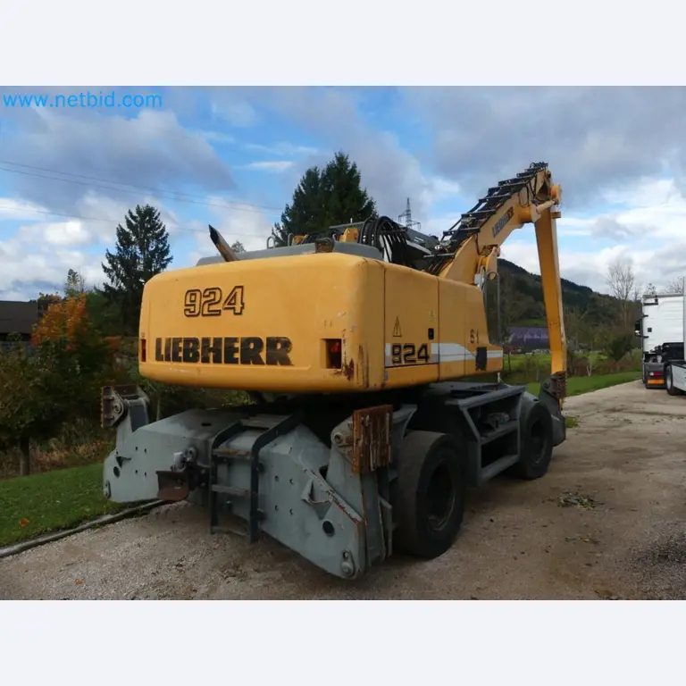 Fahrzeuge und Maschinen für die Bereiche Umwelttechnik, Recyclingwirtschaft, Holz, u.a.-22